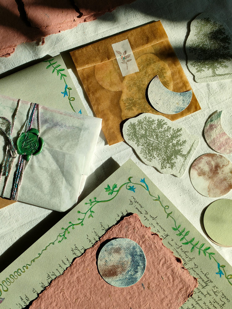 Carta, fotografie e dettagli della prima Snail Mail